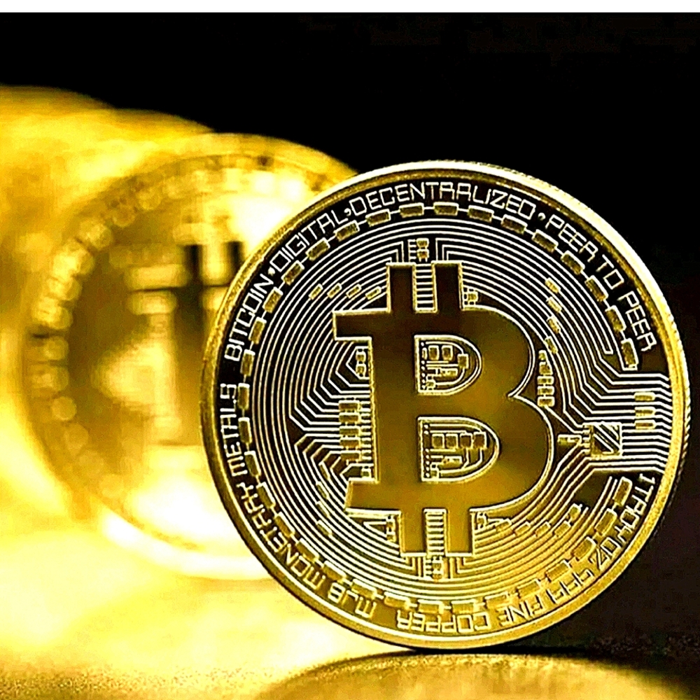 4x 24k Gold Plated round bitcoin Physical Bitcoins BU